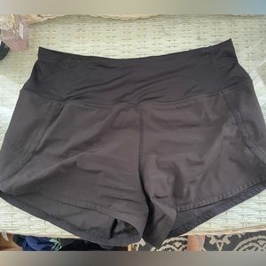 Size XL athletic shorts